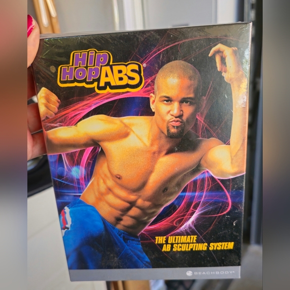 Beachbody Hip Hop Abs Workout System - Picture 1 of 4
